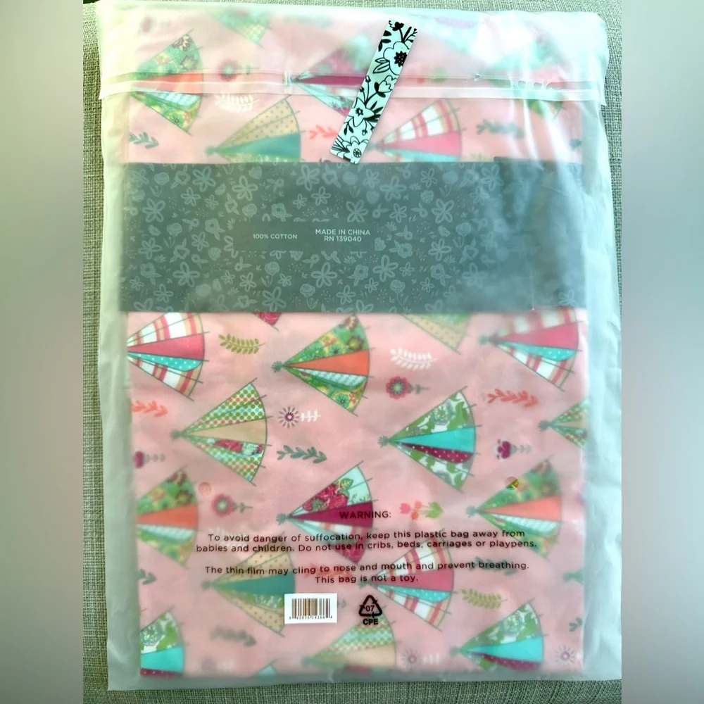 MATILDA JANE (Happy and Free) So Campy Pillowcase - NEW - Picture 5 of 6